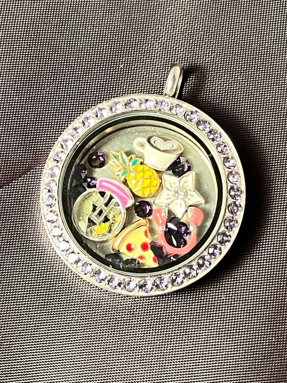Origami Owl Purple Stone Living Locket w/ Loose Purple Gems & Charms 1.25” Dia